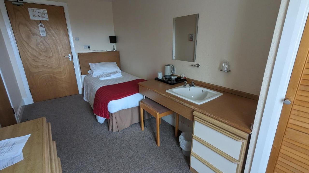 Cober Hill Hotel Скарбъро Екстериор снимка